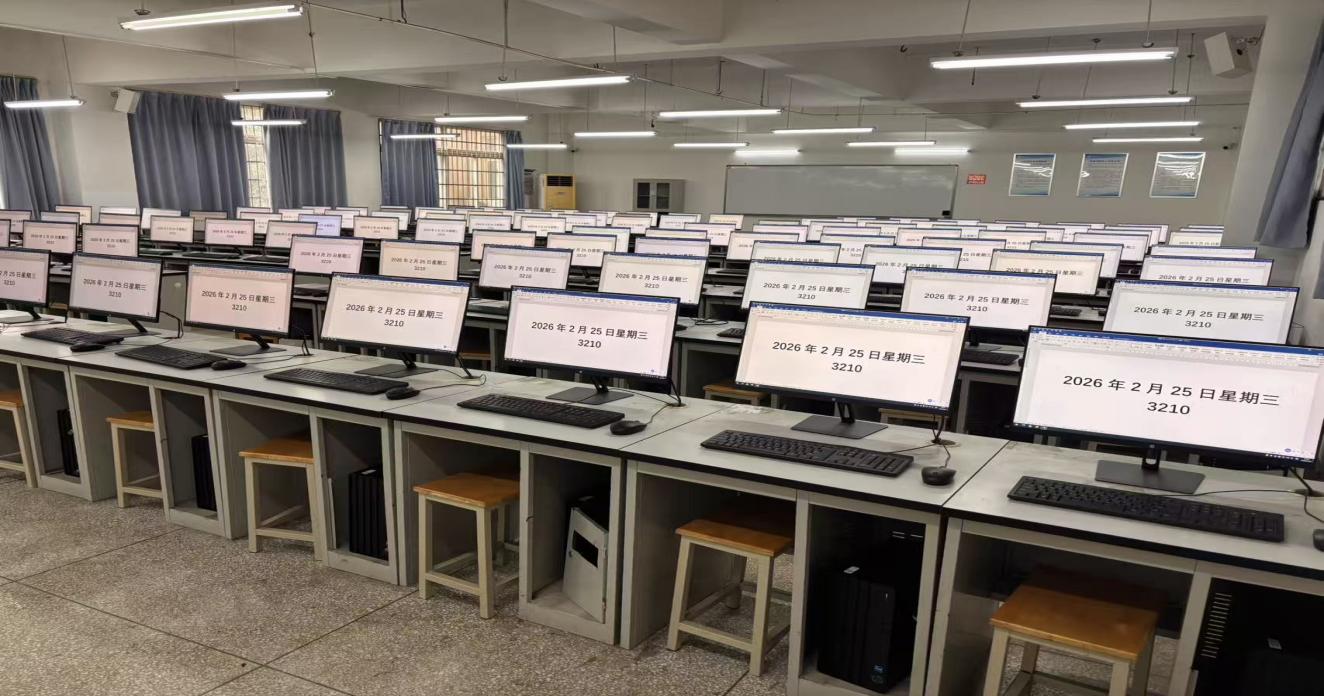 2025-2026年第二学期开学前夕，实验教学管理中心严检设备确保教学正常